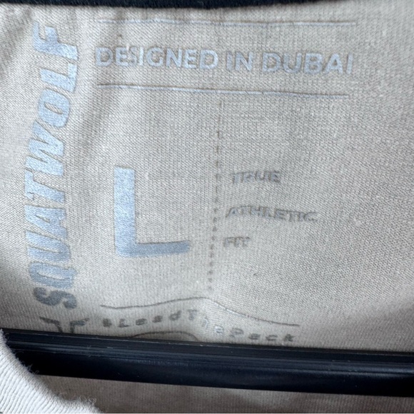 WOLF Men's Gray‎ T-Shirt - Picture 7 of 9